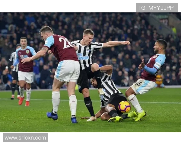 英格兰队在世界杯对阵巴拿马的精彩较量回顾与分析